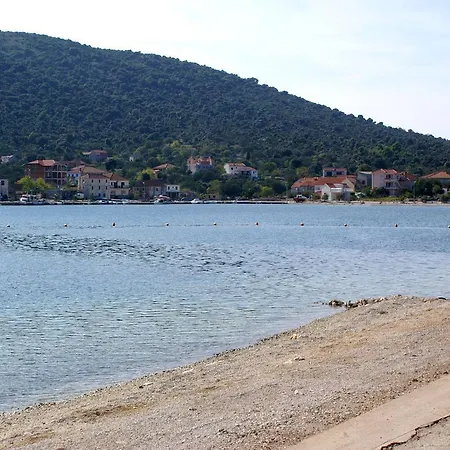 10006a * Vinišće